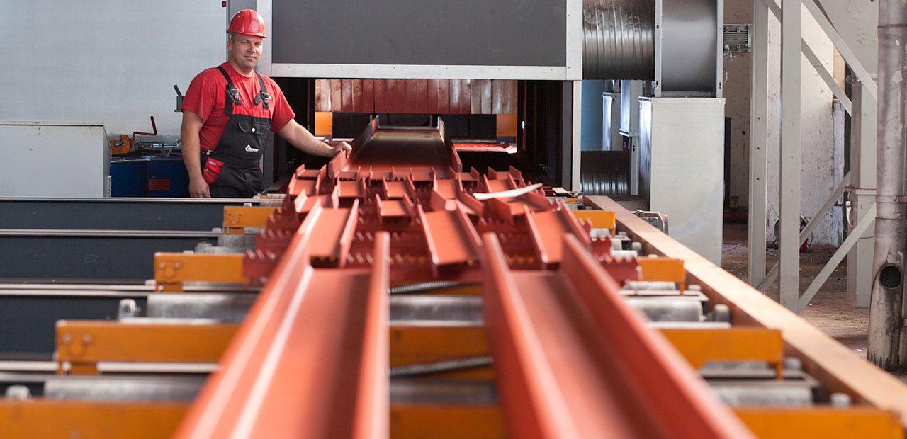 Stahlverarbeitung erfordert professionelle Stahlbearbeitung